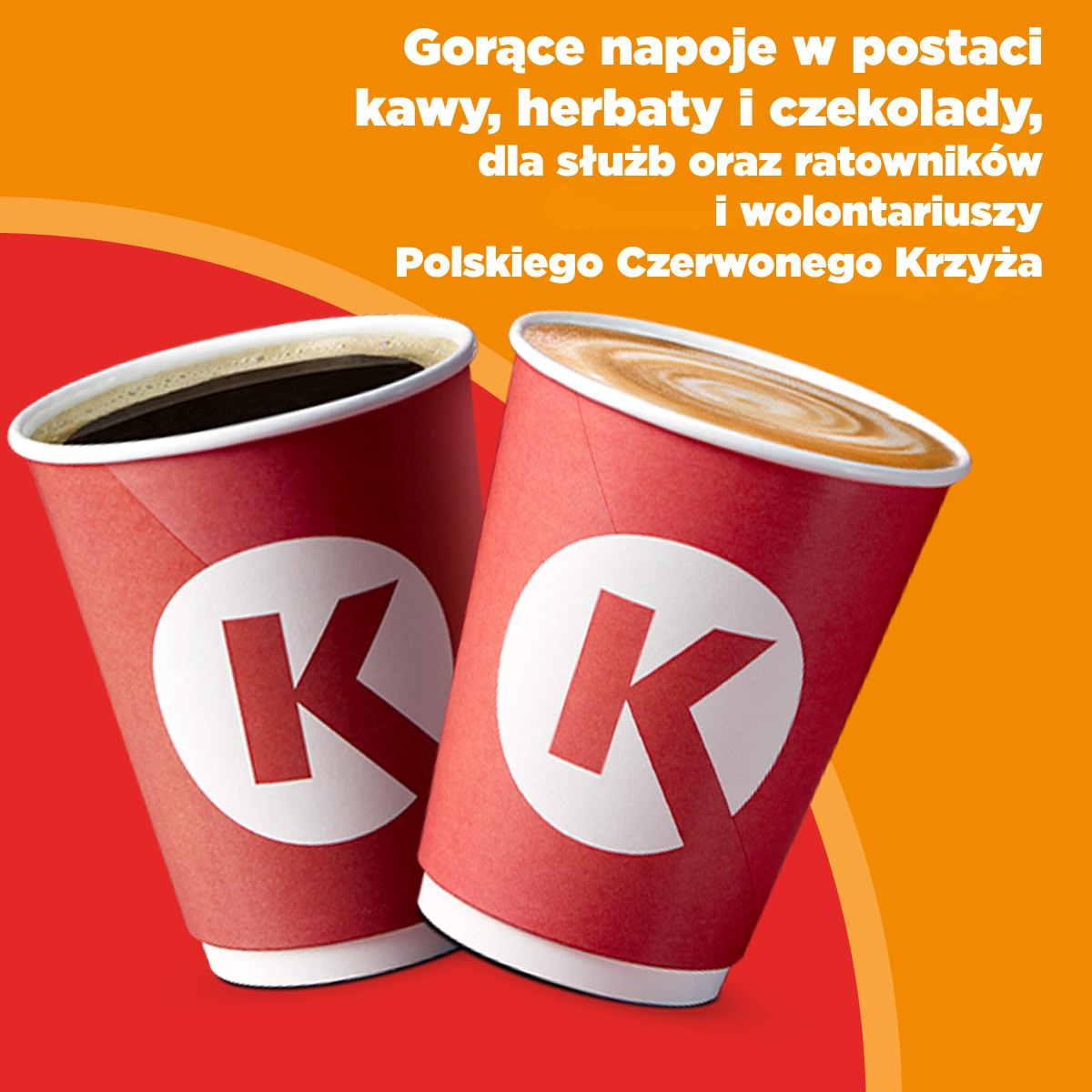 Grafika promocyjna z dwoma kubkami gorących napojów i napisem informującym o darmowej kawie, herbacie i czekoladzie dla służb, ratowników i wolontariuszy Polskiego Czerwonego Krzyża.